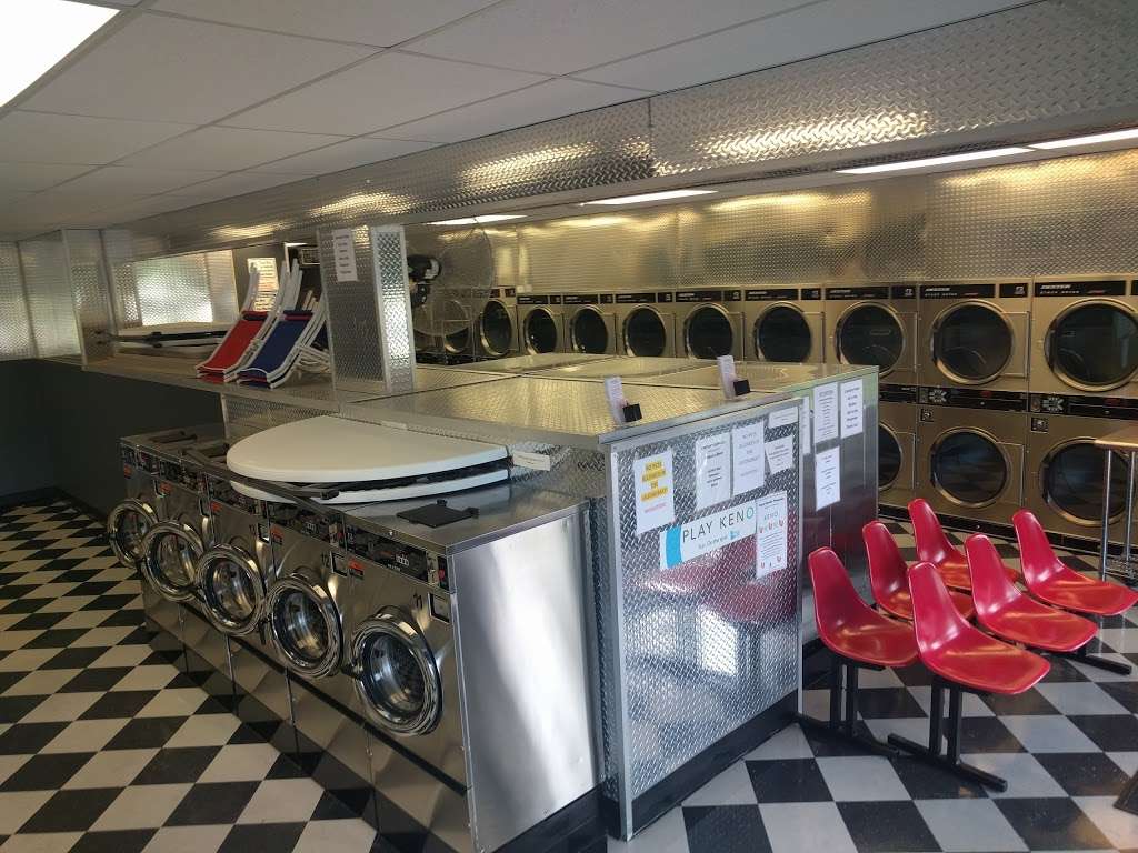 Cheswold Laundromat | 62 Holly Oak Lane #4, Dover, DE 19904 | Phone: (302) 747-7234