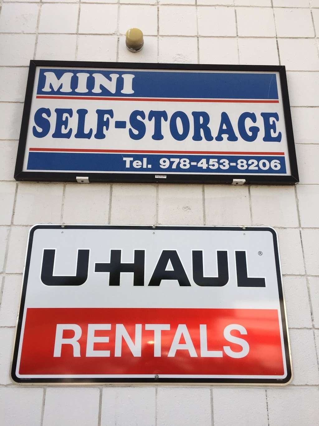 Lowell Mini Storage | 3 Foundry Industrial Park, Lowell, MA 01852, USA | Phone: (978) 453-8206