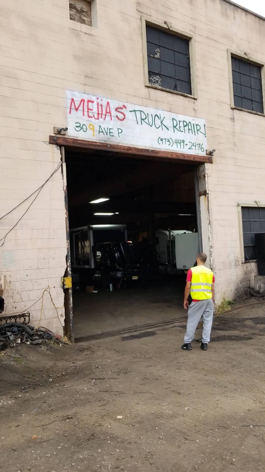 Mejias Truck Repair. | 319 Avenue P, Newark, NJ 07105, USA | Phone: (973) 449-2476