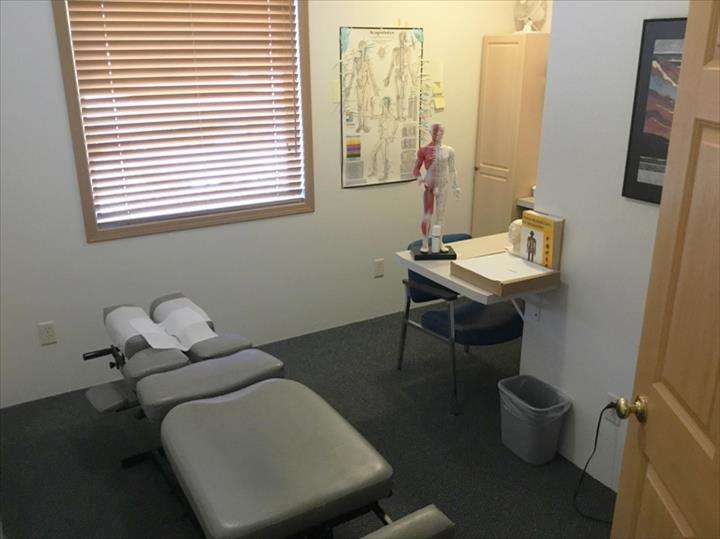 Creamean Chiropractic Clinic | 820 W Howard St, Pontiac, IL 61764, USA | Phone: (815) 844-3803