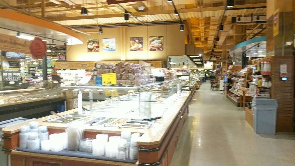 Wegmans | 200 Boylston St, Chestnut Hill, MA 02467, USA | Phone: (617) 762-2000