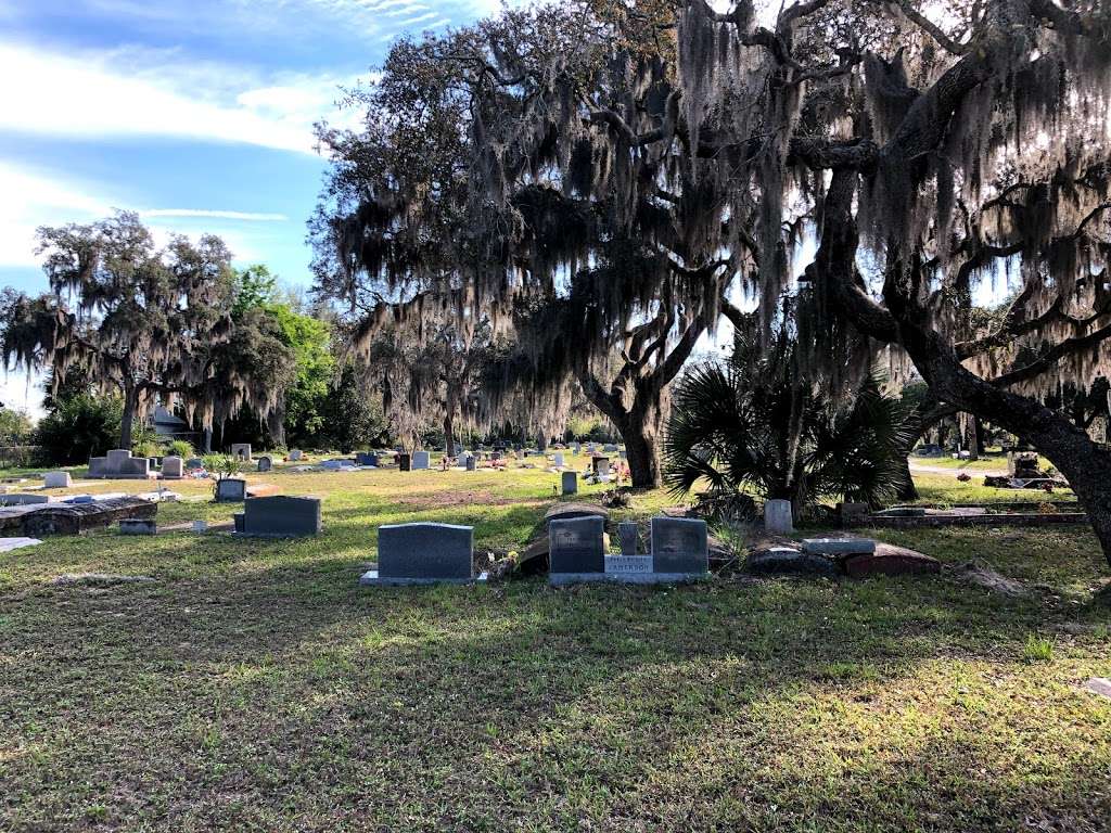 Lagrange mims cemetery | 1635-1661 Old Dixie Hwy, Titusville, FL 32796, USA