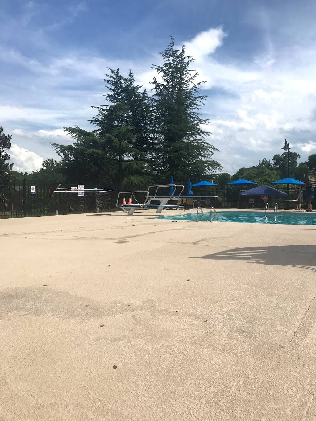 Waterford Neighborhood Pool | 1600 Slane Rd, Clemmons, NC 27012, USA | Phone: (336) 661-8698