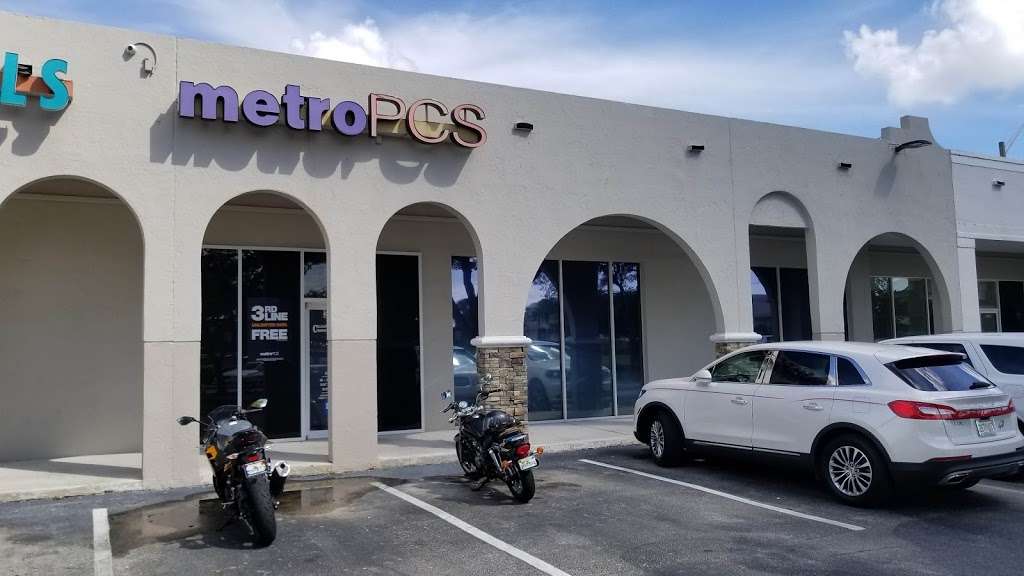 Metro by T-Mobile | 3616 W, FL-810, Deerfield Beach, FL 33442, USA | Phone: (954) 421-5500