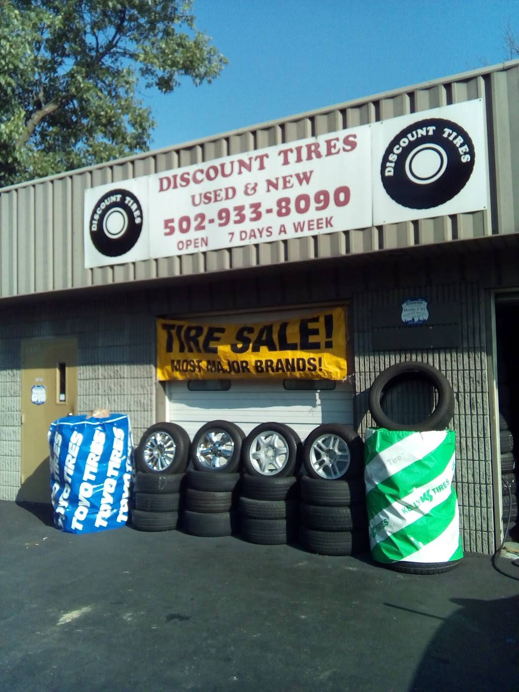 Discount Tires Used & New | 7739 St Andrews Church Rd, Louisville, KY 40214, USA | Phone: (502) 933-8090