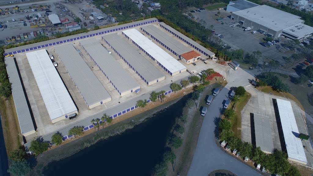 StoreSmart Self-Storage | 5485 B, Schenck Ave, Rockledge, FL 32955, USA | Phone: (321) 261-0300