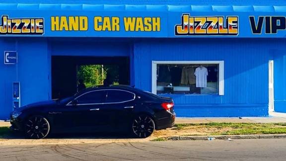 Detroitjizzle hand car wash 1 | 500 E State Fair Ave, Detroit, MI 48203, USA | Phone: (313) 983-9292