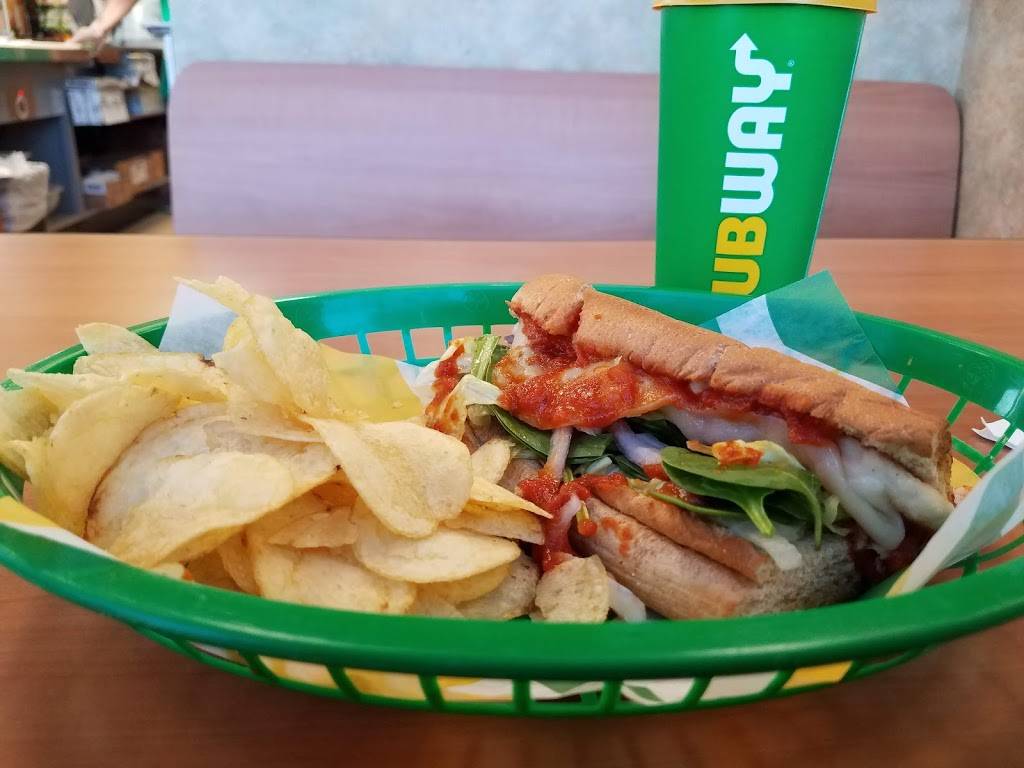 Subway | 5816 4th St, Lubbock, TX 79416, USA | Phone: (806) 791-0991