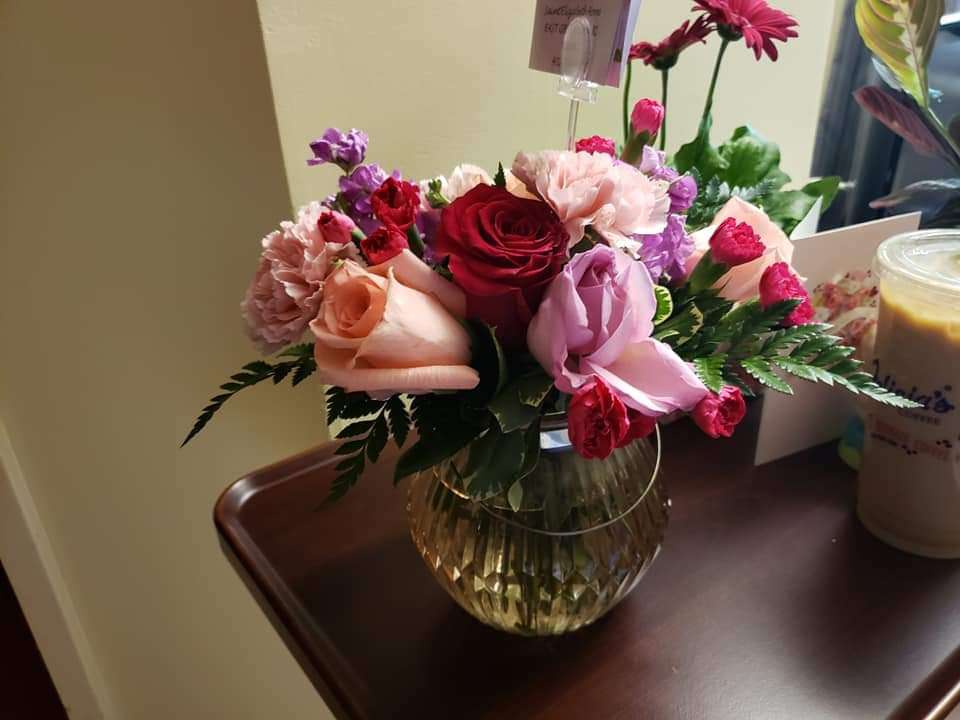 Cherryhill Flowers | 265 Greenville Ave, Johnston, RI 02919, USA | Phone: (401) 231-5666