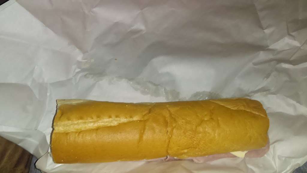 Shannons Sub Shop II | 2558 Cedar St, Millville, NJ 08332 | Phone: (856) 825-0851