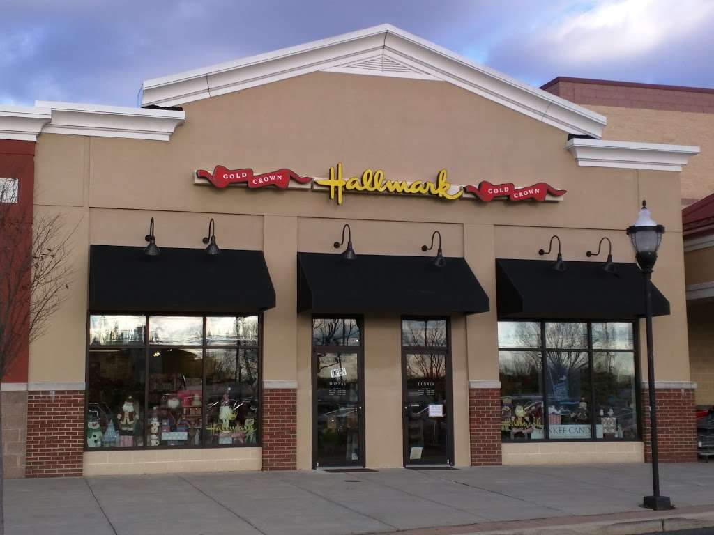 Donnas Hallmark Shop | Mullica Hill Plaza, 141 Bridgeton Pike unit a, Mullica Hill, NJ 08062, USA | Phone: (856) 223-0101