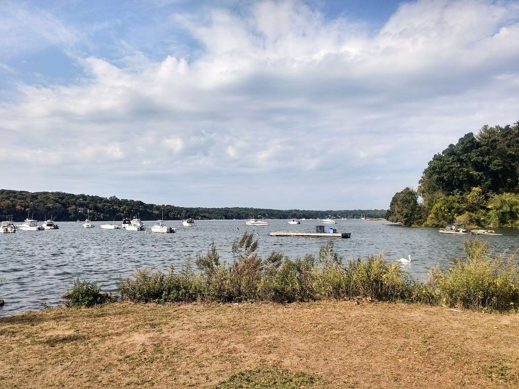 Billy Joel Park & Boat Ramp | 100-198 NY-25A, Cold Spring Harbor, NY 11724