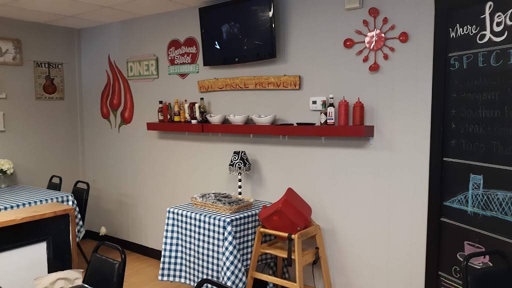 Floyds diner | 5065 St Augustine Rd, Jacksonville, FL 32207, USA | Phone: (904) 739-7070