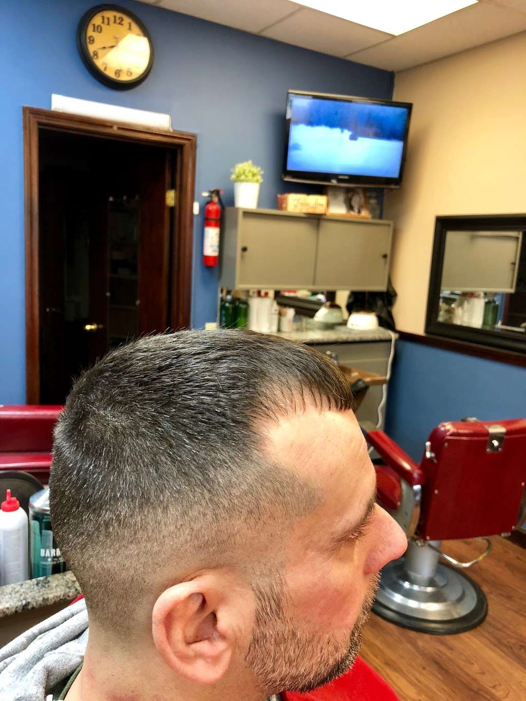 Rons Barber Stylist Shop | 2000 Mendon Rd #6, Cumberland, RI 02864 | Phone: (401) 333-0060