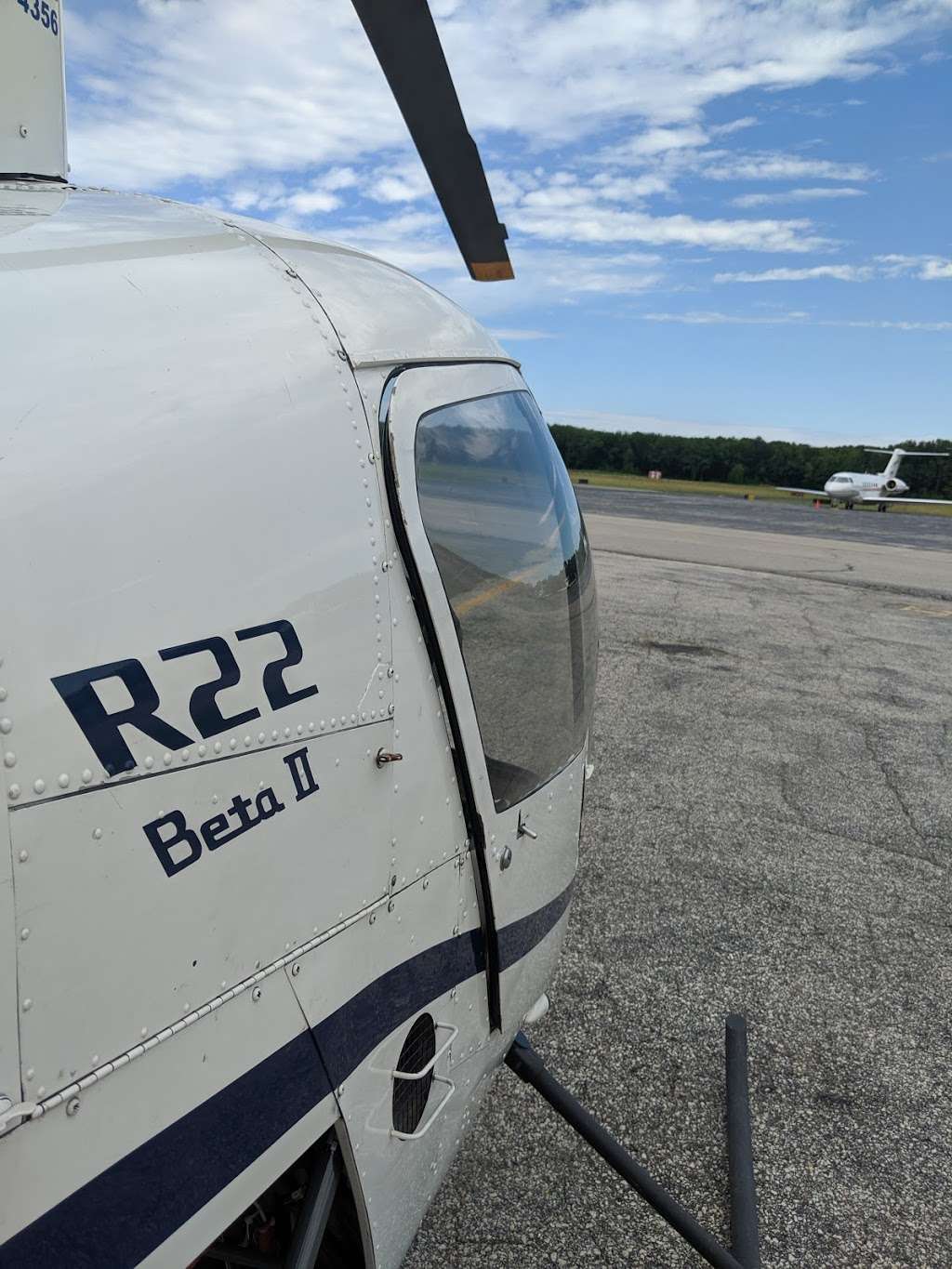 C-R Helicopters | G, 111 Perimeter Rd, Nashua, NH 03063 | Phone: (603) 881-4356