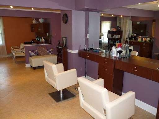 Studio 42 - Salon Professionals | 313 US-206 #4, Chester, NJ 07930, USA | Phone: (908) 879-4242