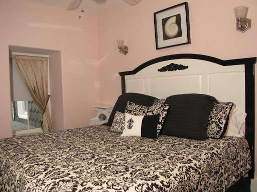 931 Beach Guest House | 931 Beach Ave, Cape May, NJ 08204 | Phone: (609) 884-0275