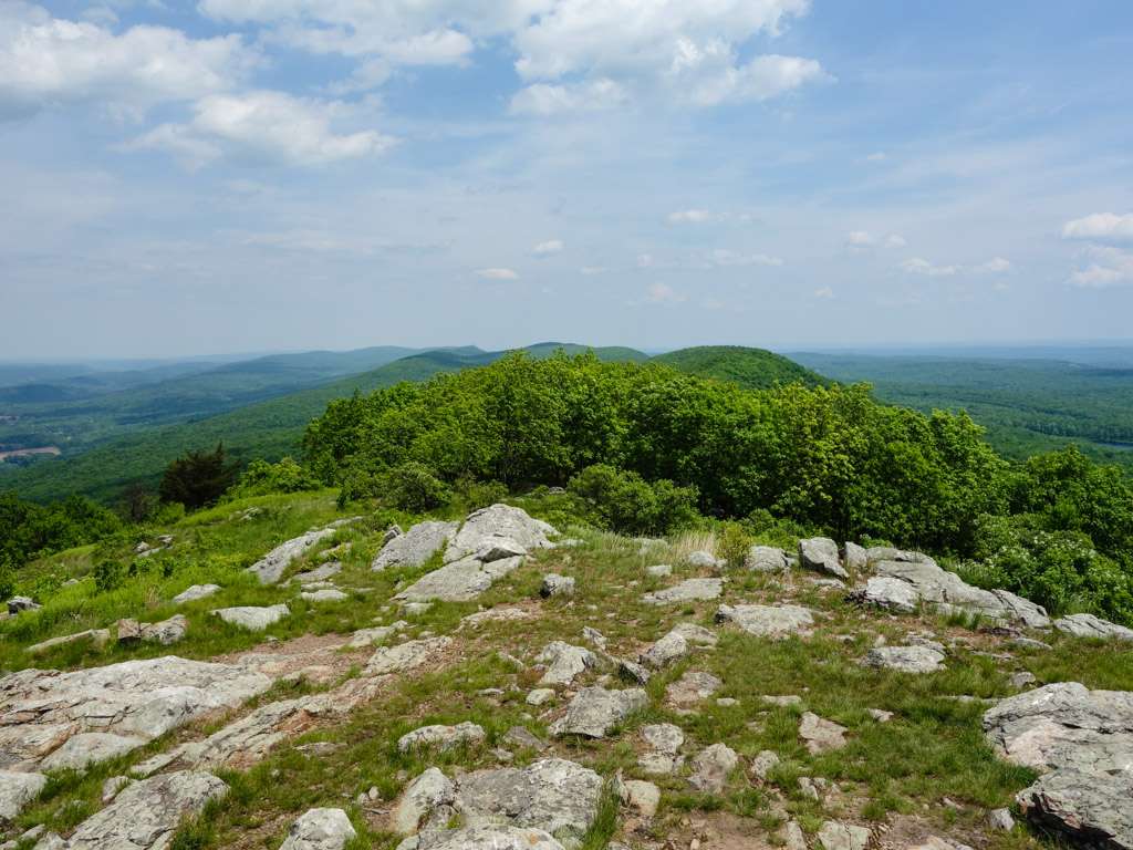 Large Pile of Rocks | Appalachian Trail, Hardwick Township, NJ 07825, USA