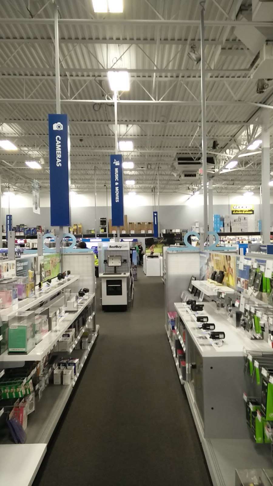 Best Buy | 17200 Mercantile Blvd, Noblesville, IN 46060, USA | Phone: (317) 776-4643