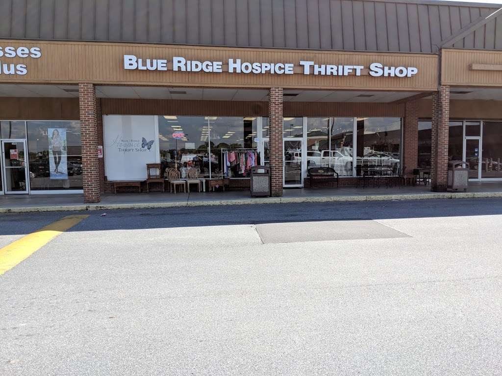 Blue Ridge Hospice: Thrift Store | 449 South St, Front Royal, VA 22630, USA | Phone: (540) 635-2268