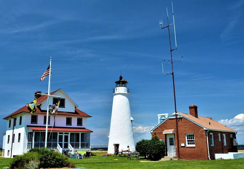 Cove Point Light Station | 3500 Lighthouse Blvd, Lusby, MD 20657, USA | Phone: (410) 326-2042