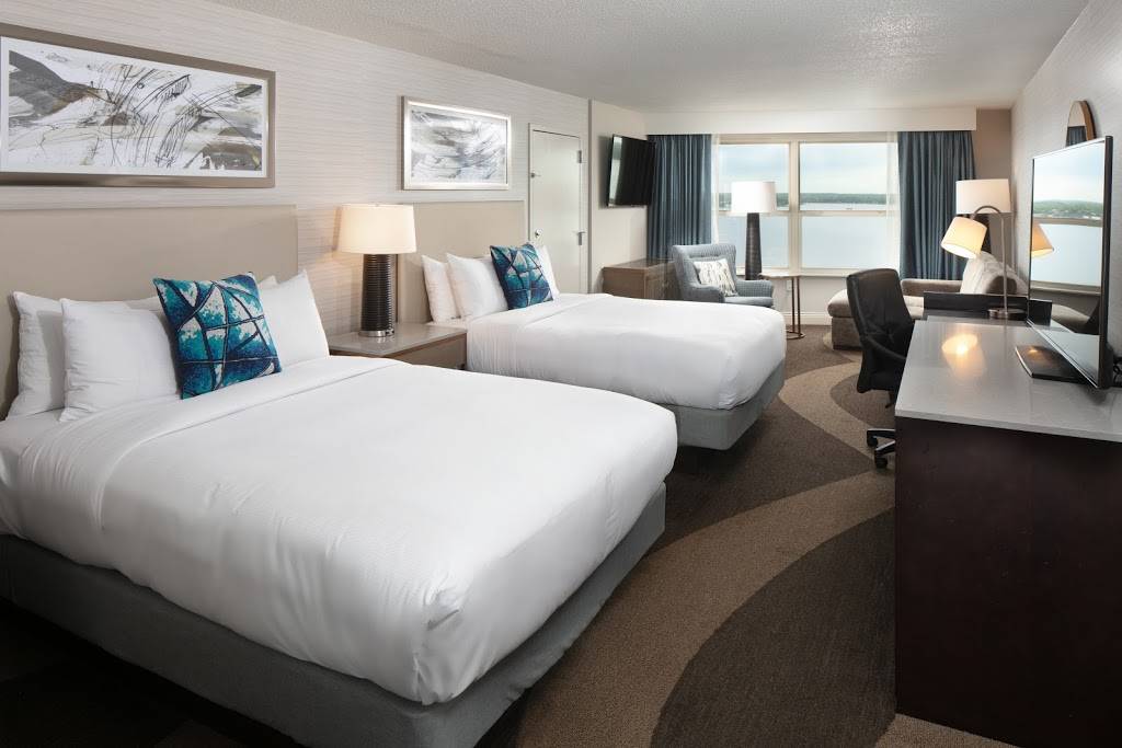 Hilton Madison Monona Terrace | 9 E Wilson St, Madison, WI 53703, USA | Phone: (608) 255-5100