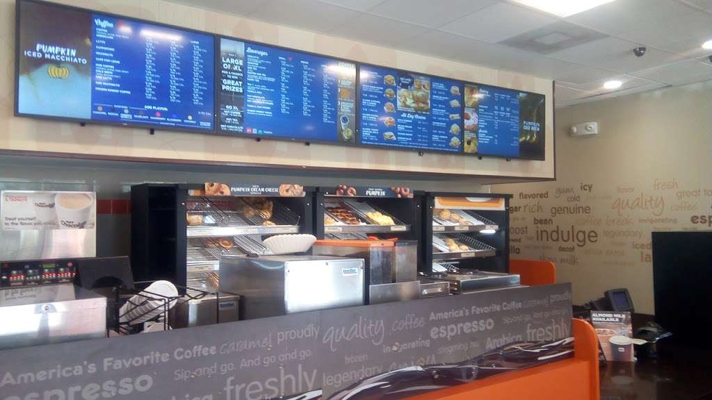 Dunkin Donuts | 4685 FL-7, Coral Springs, FL 33067, USA | Phone: (954) 753-0021