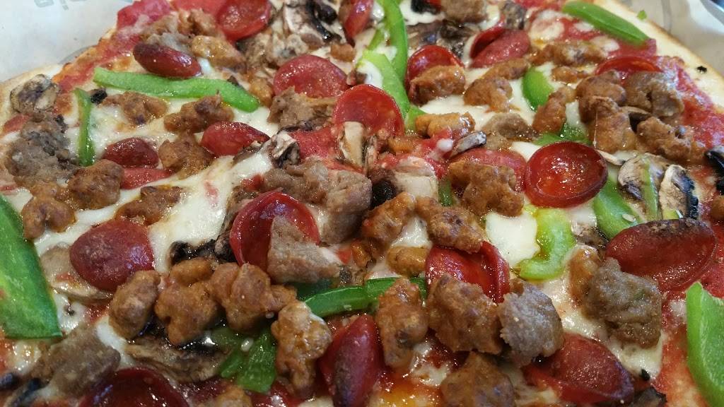 Pieology Pizzeria El Paseo, Fresno, CA | 6709 N Riverside Dr Suite 103, Fresno, CA 93722, USA | Phone: (559) 277-3379