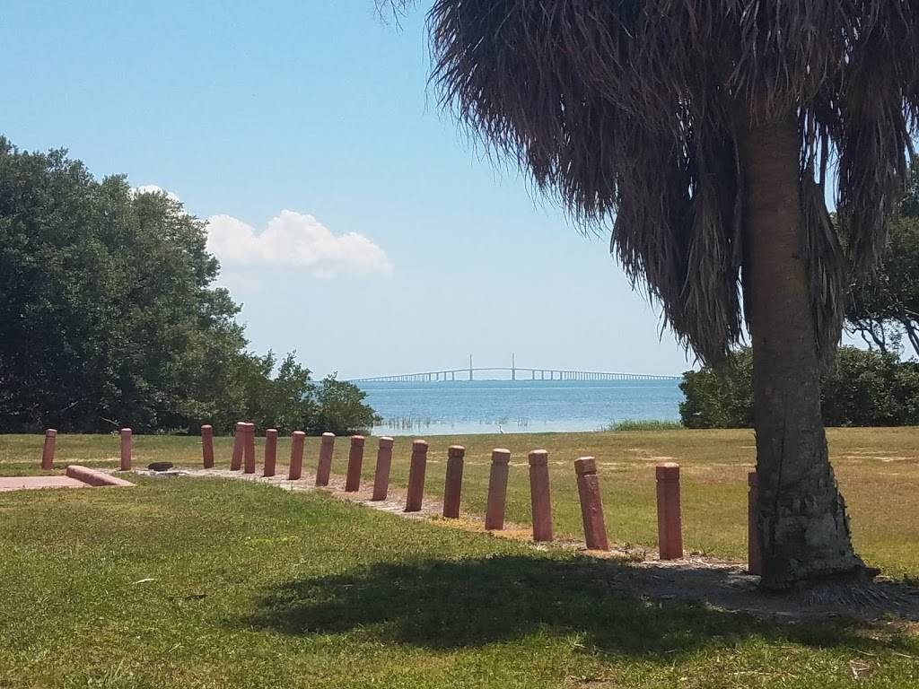 Pinellas Point Park | Amber Way & Manor Way S, St. Petersburg, FL 33705, USA | Phone: (727) 893-7441