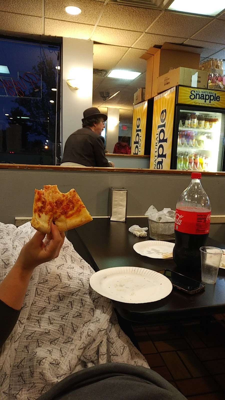 Hunkis Kosher Pizza | 131 Central Park Rd, Plainview, NY 11803, USA | Phone: (516) 870-0435