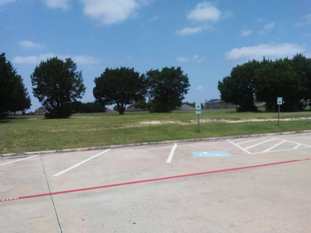 J. W. Williams Park | 1605 High Pointe Ln, Cedar Hill, TX 75104, USA | Phone: (972) 291-5130