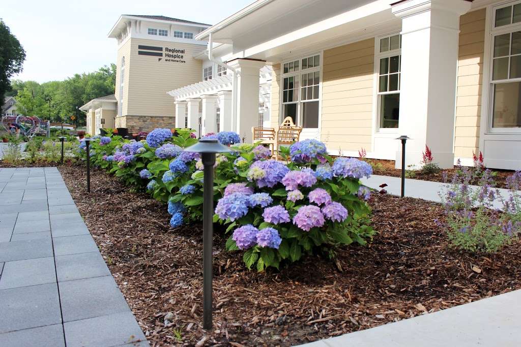 Regional Hospice and Palliative Care Center for Comfort Care & H | 30 Milestone Rd, Danbury, CT 06810, USA | Phone: (203) 702-7400