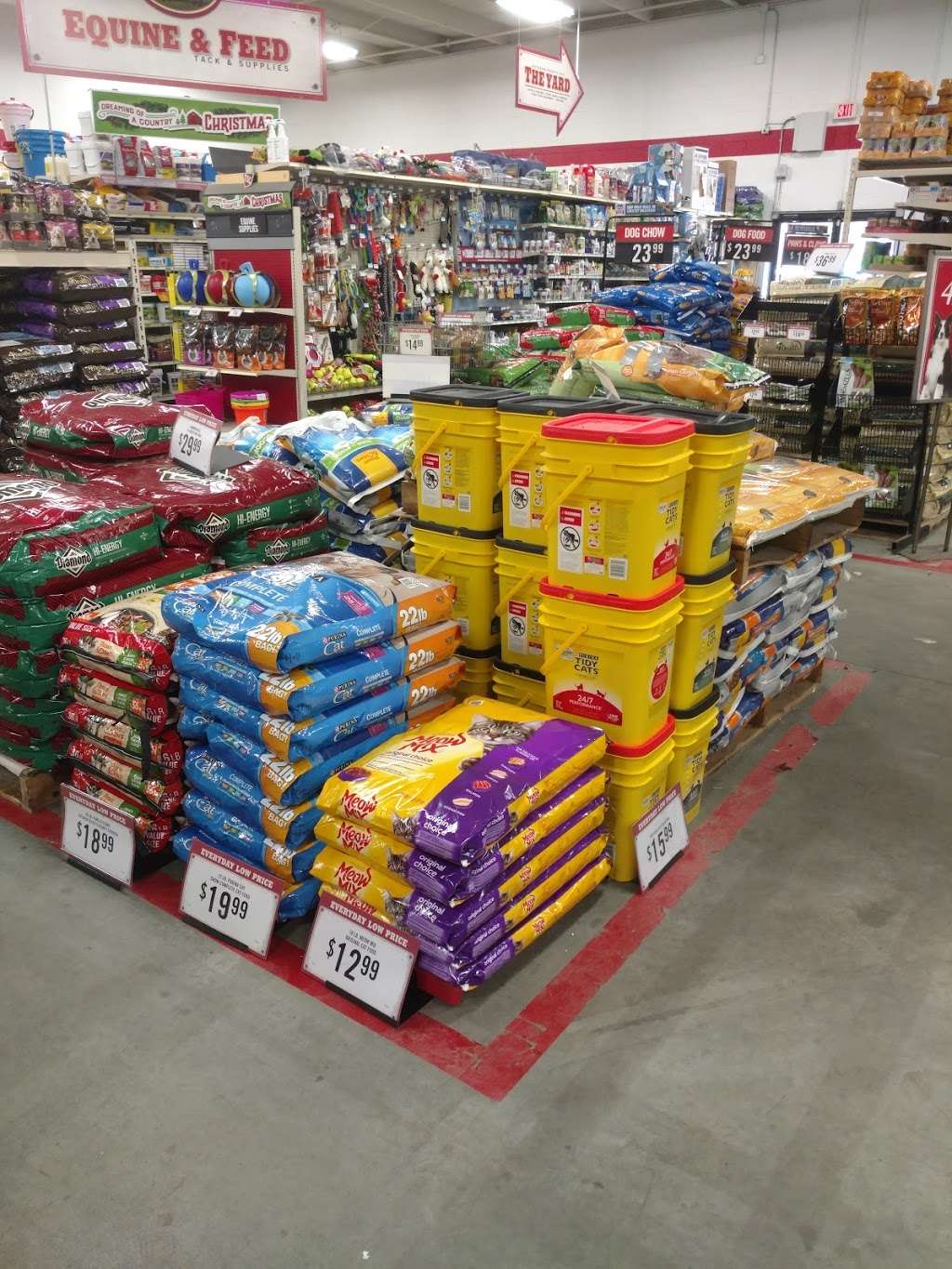 Tractor Supply Co. | 104 Commercial Park Dr SW, Concord, NC 28027 | Phone: (704) 782-2462