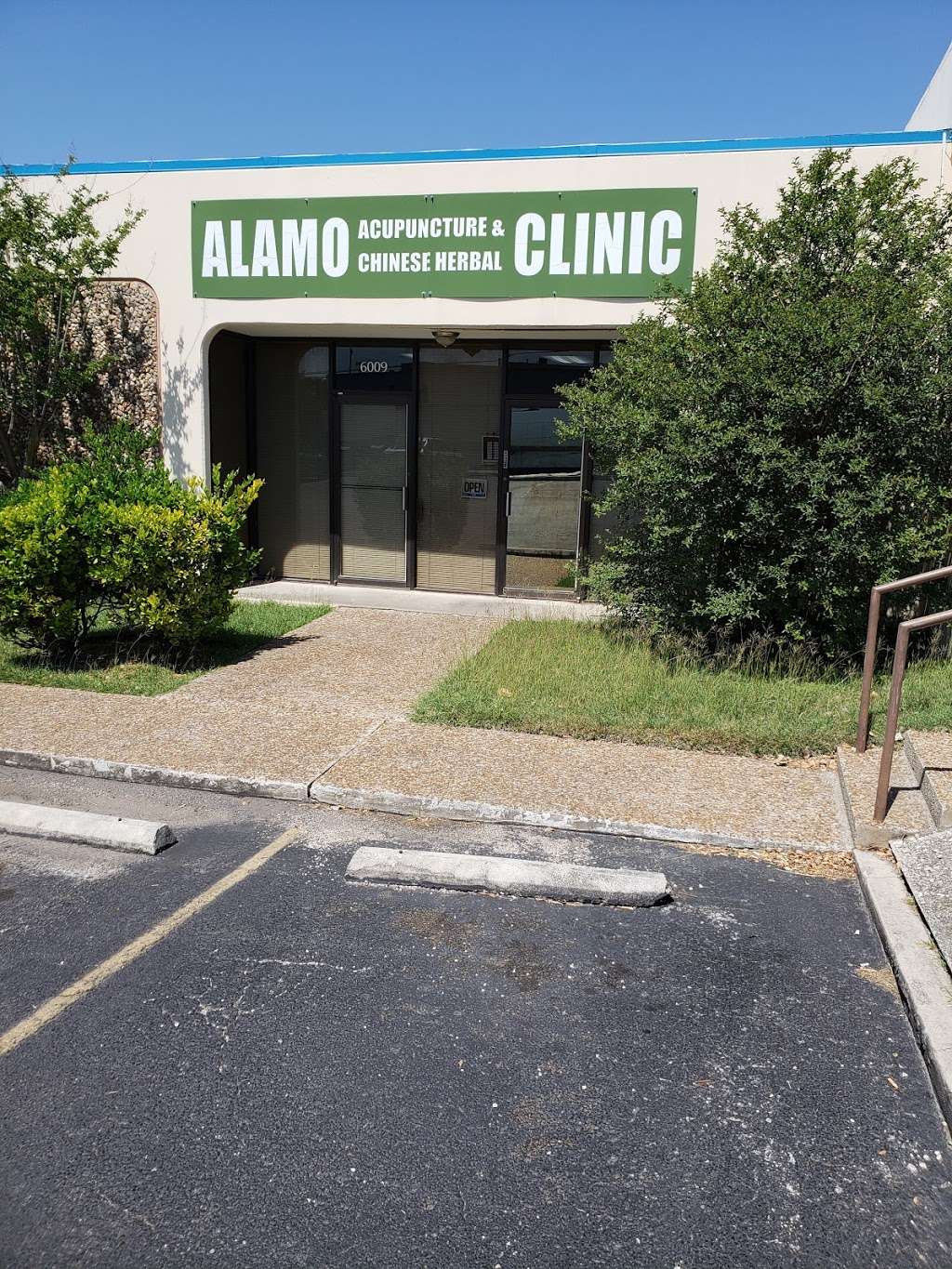 Alamo Acupuncture & Chinese Herbal Clinic | 6009 Rittiman Plaza, San Antonio, TX 78218, USA | Phone: (210) 820-8717