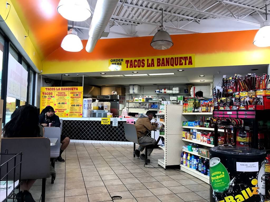 Tacos La Banqueta | 2007 Southeast Pkwy, Arlington, TX 76018, USA | Phone: (682) 276-1577