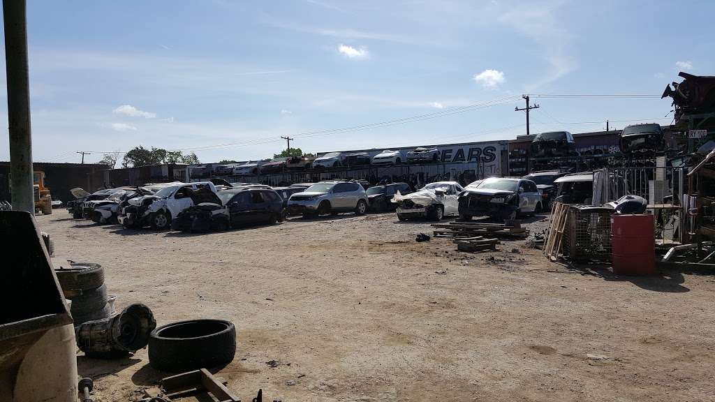 AAA Auto Recyclers | 1753 S Beltline Rd, Dallas, TX 75253, USA | Phone: (214) 565-7800