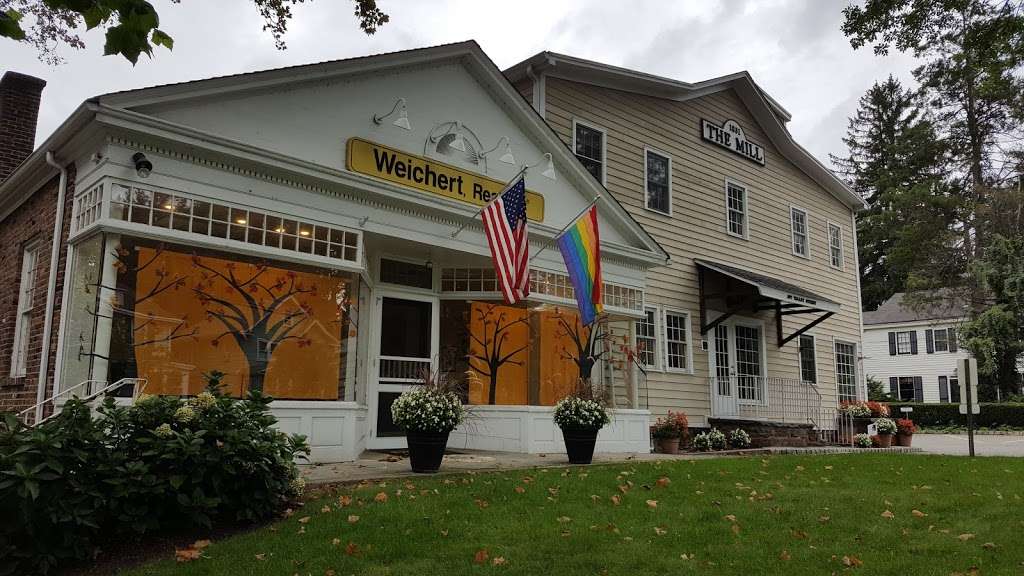 Weichert, Realtors | 697 Valley St, Maplewood, NJ 07040, USA | Phone: (973) 762-3300