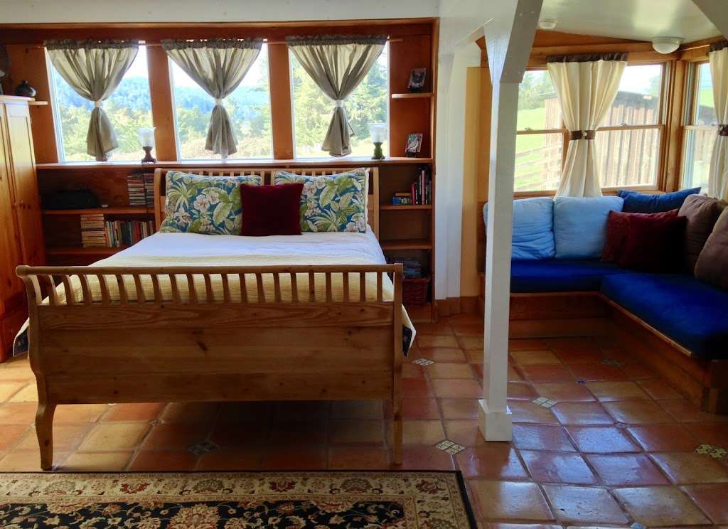 Olema Cottages | 9970 Sir Francis Drake Blvd, Olema, CA 94950, USA | Phone: (415) 663-1288