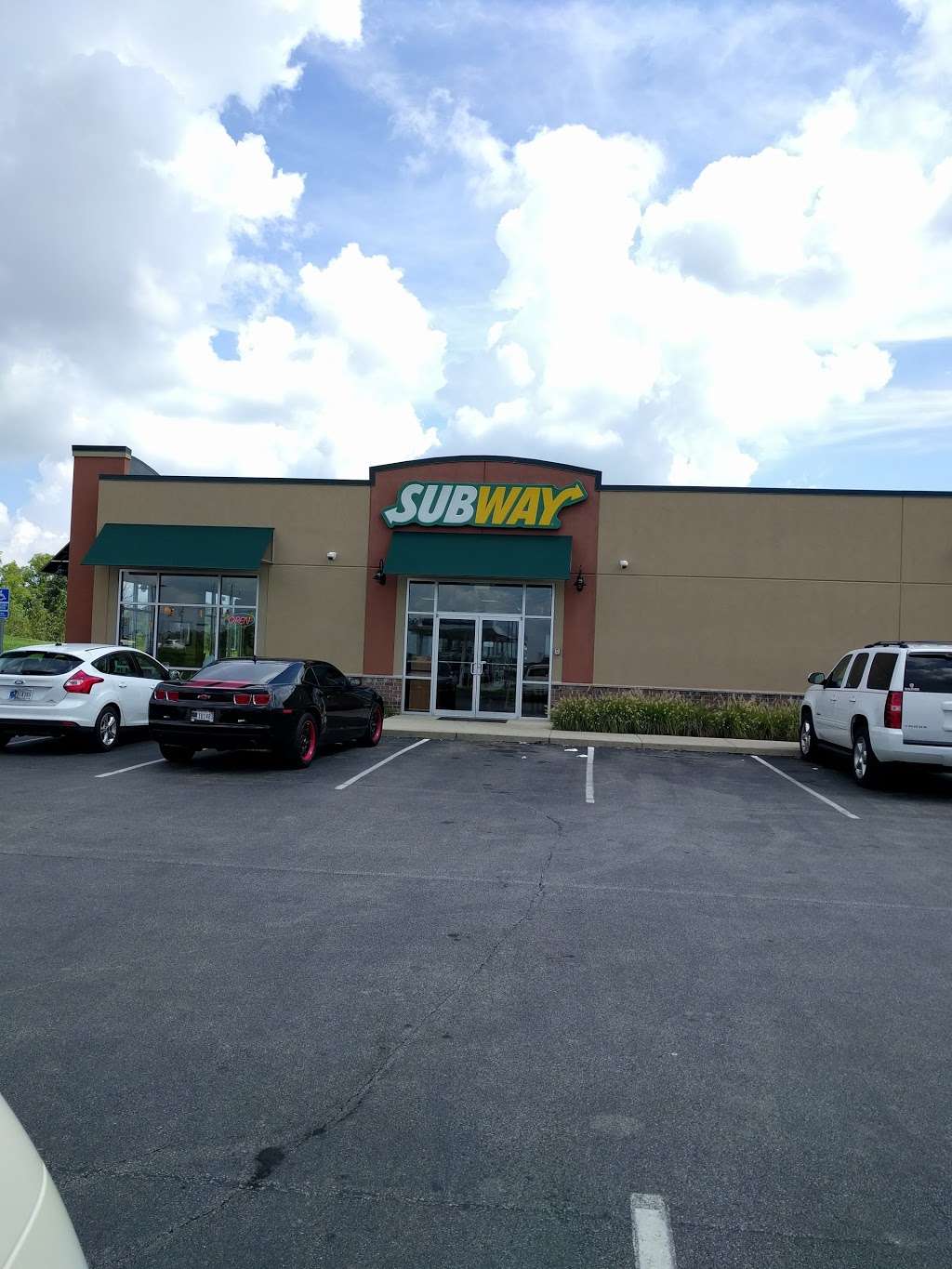 Subway Restaurants | 8420 Belfast Drive #16, Indianapolis, IN 46241 | Phone: (317) 856-5049