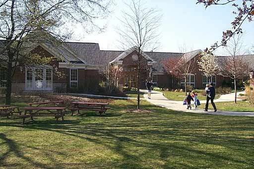 Riverwoods Montessori School | 3140 Riverwoods Rd, Riverwoods, IL 60015, USA | Phone: (847) 945-8661