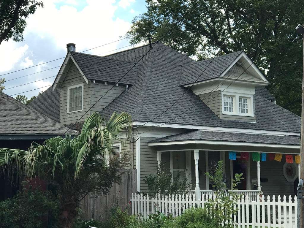 M & M Roofing Siding & Windows | 1656 Townhurst Dr Ste D, Houston, TX 77043, USA | Phone: (713) 880-8210