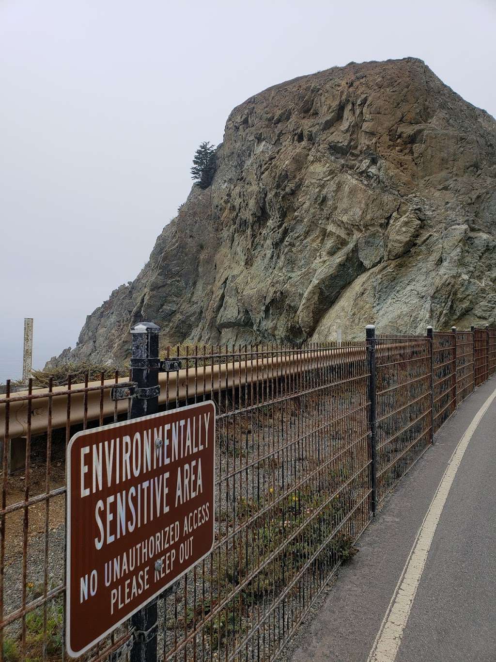 Devil’s Slide Trail (south parking lot) | CA-1, Half Moon Bay, CA 94019