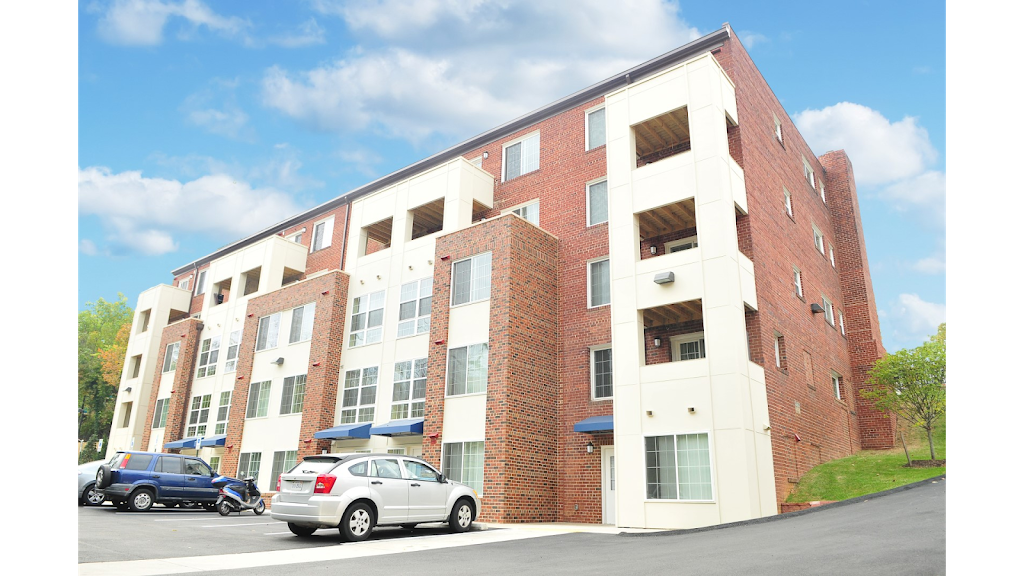 The Larkspur Apartments | 2001 N Cleveland St, Arlington, VA 22201, USA | Phone: (703) 879-4981