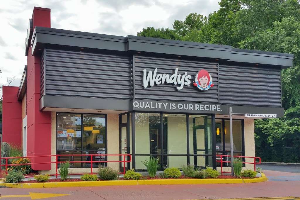 Wendys | 33 Saw Mill River Rd, Hawthorne, NY 10532, USA | Phone: (914) 347-7619