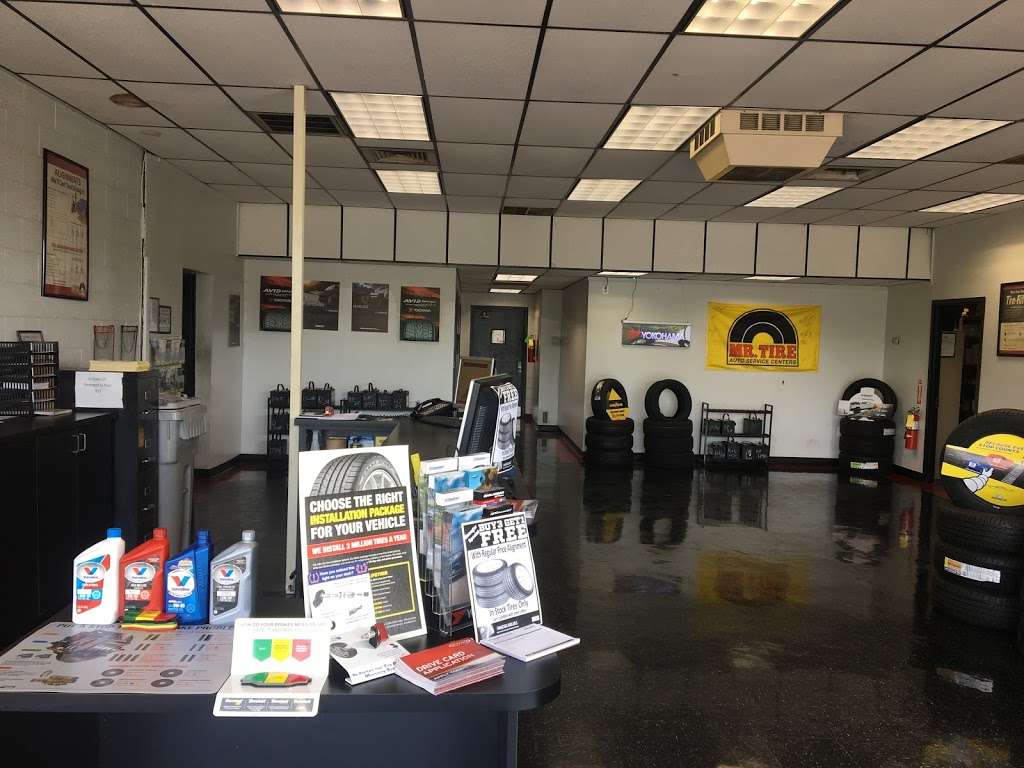 Mr. Tire Auto Service Centers | 1351 Blackwood Clementon Rd, Clementon, NJ 08021, USA | Phone: (856) 288-1209