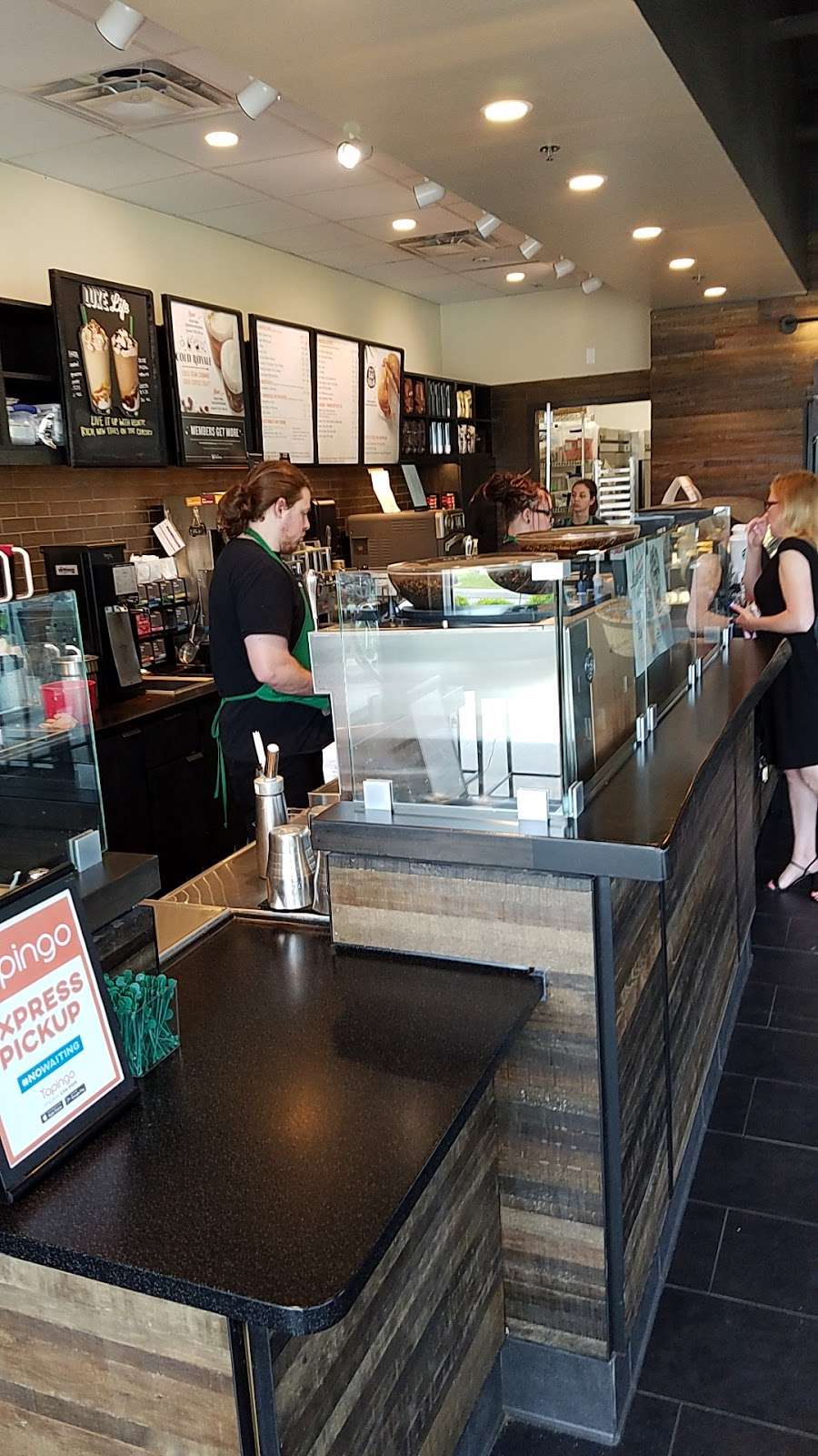 Starbucks | 114 E South St Suite 115, Warrensburg, MO 64093, USA | Phone: (660) 543-4879