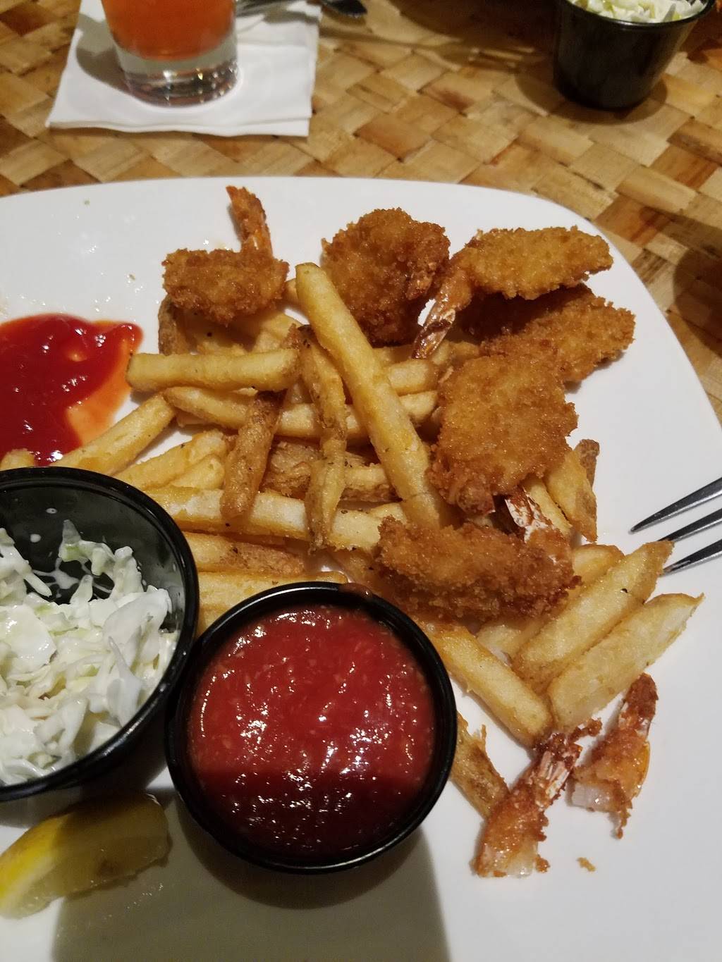 Islamorada Fish Company | 5001 Bass Pro Dr, Garland, TX 75043, USA | Phone: (469) 221-2501