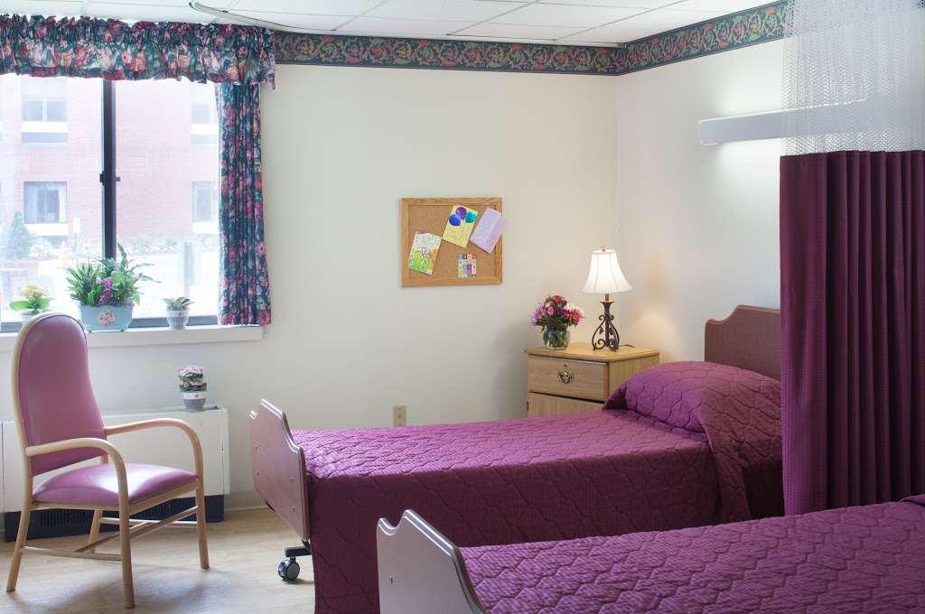 Burlington Woods | 115 Sunset Rd, Burlington, NJ 08016, USA | Phone: (609) 387-3620