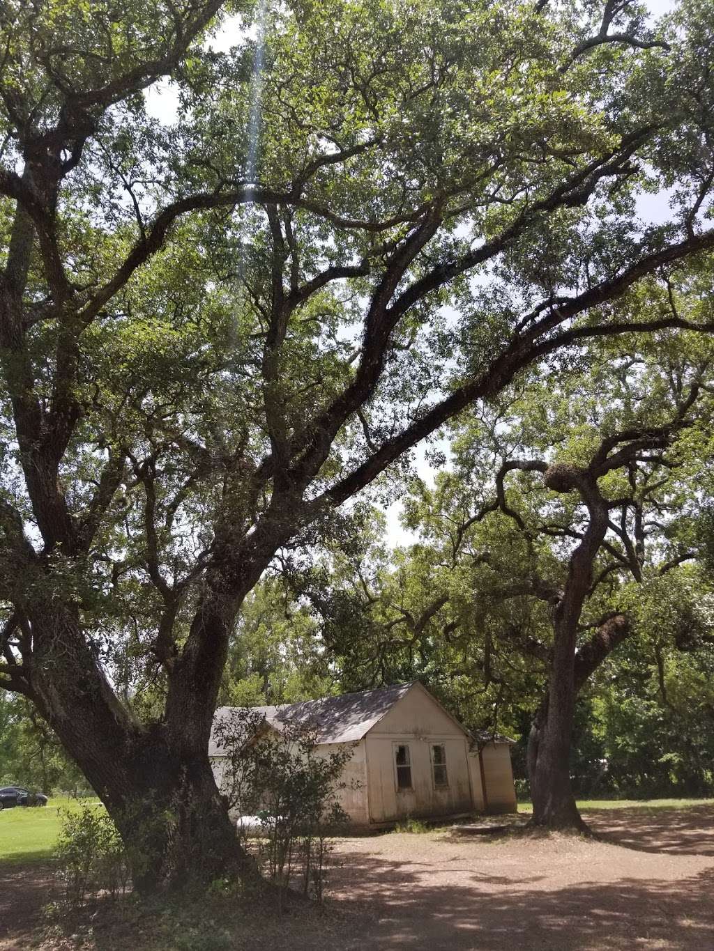 Saint James Church | Angleton, TX 77515, USA