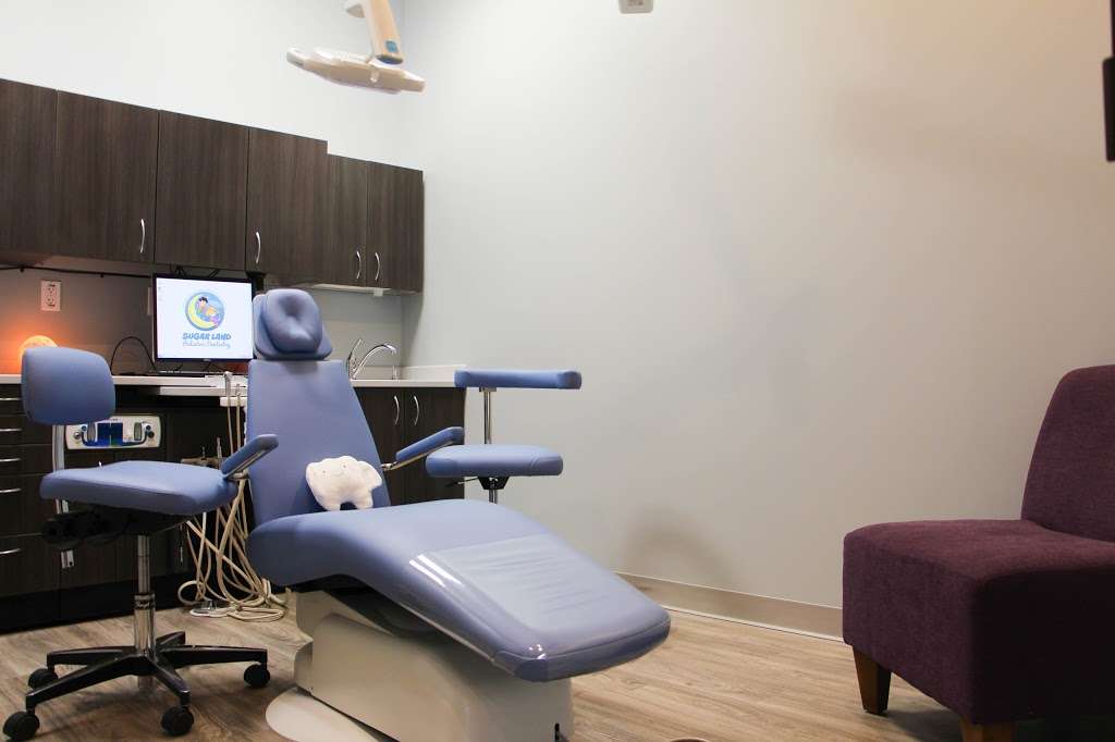 Sugar Land Pediatric Dentistry | 13440 University Blvd #120, Sugar Land, TX 77479, USA | Phone: (281) 207-9545